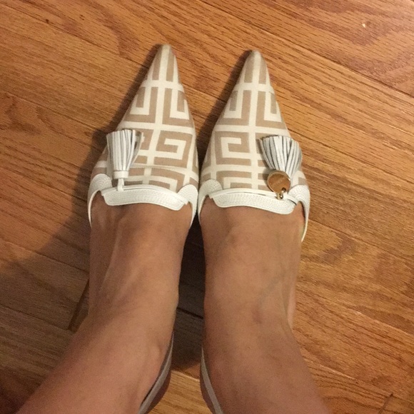 Givenchy white beige sandals - Picture 4 of 6